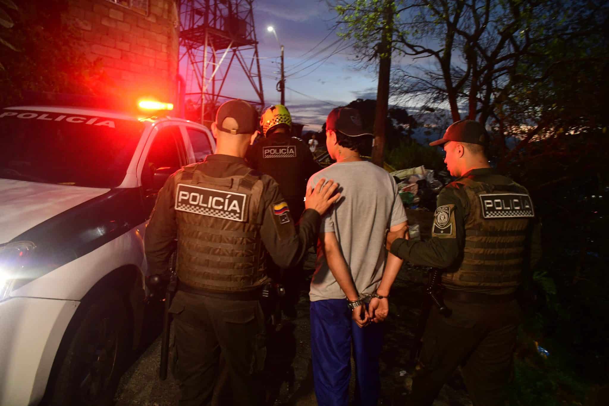 Megaoperativo en Manrique deja cinco personas capturadas