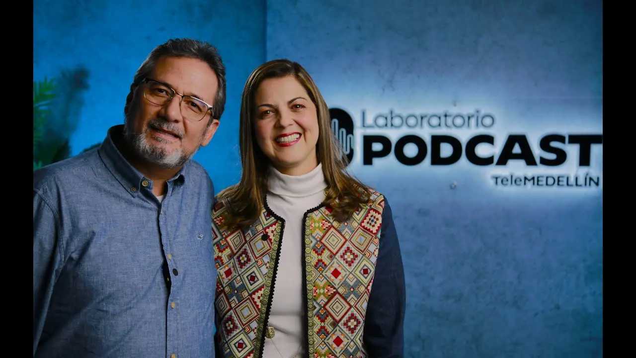 Padre Pedro Justo Berrío con Catalina Guzmán