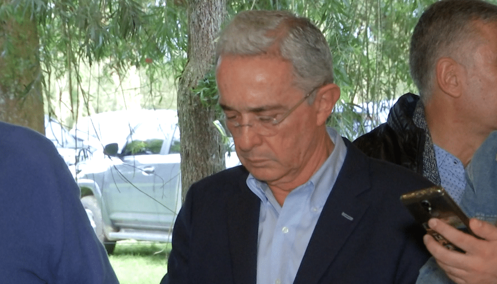 Precandidatos se pronuncian sobre propuesta de Uribe de crear un gran coalición democrática 