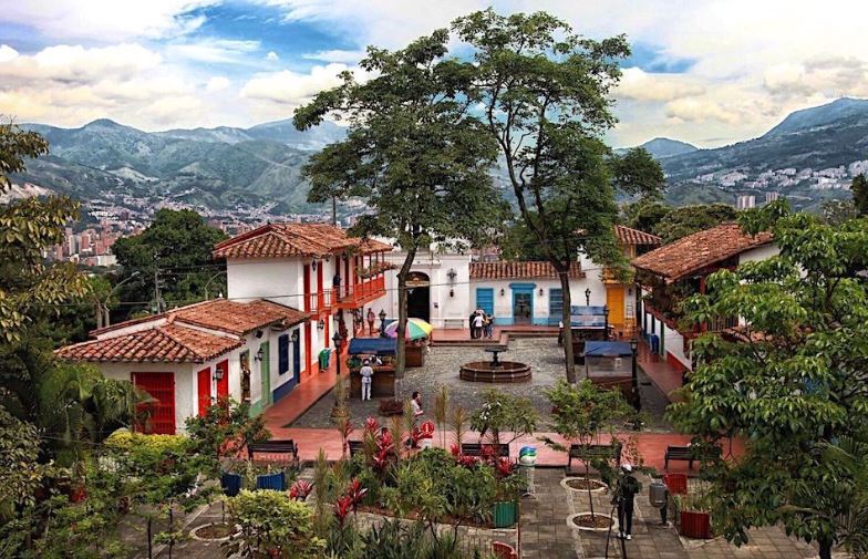 Pueblito Paisa