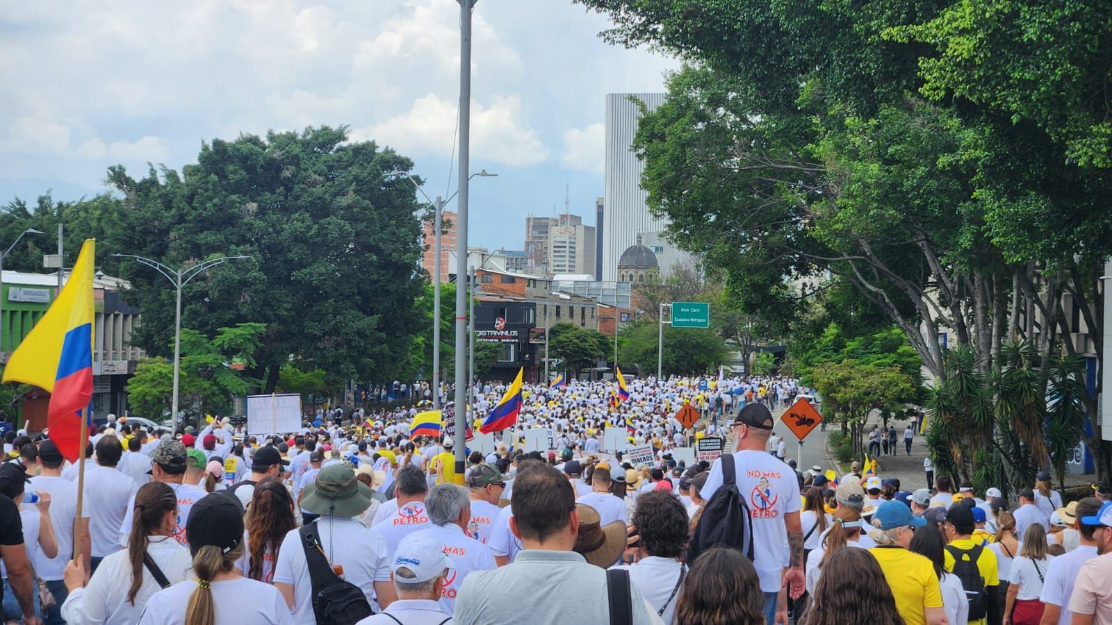 reacción presidente petro marchas