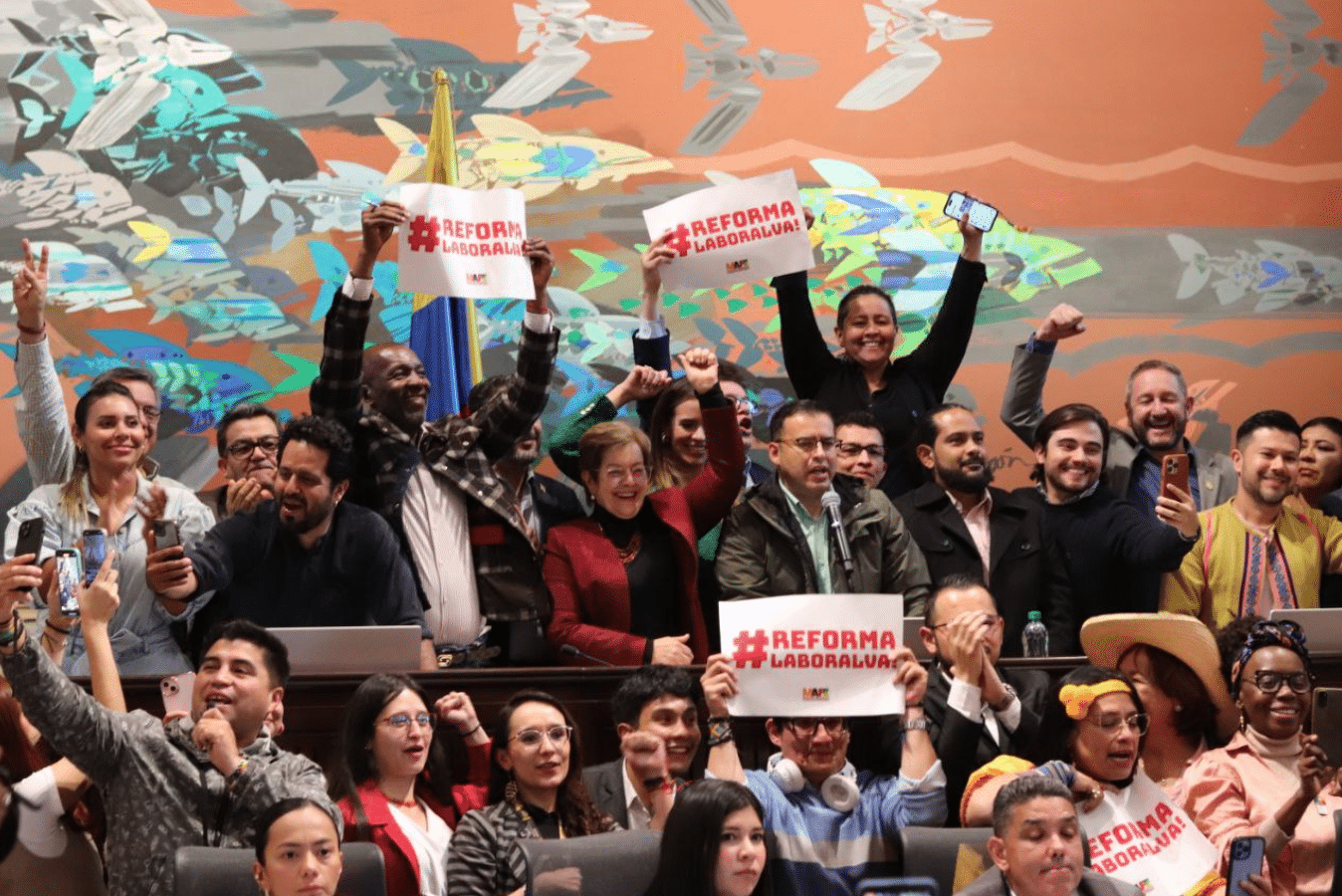 Reforma laboral fue aprobada en la Cámara de Representantes - Telemedellín