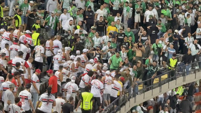 Riñas en el estadio Atanasio Girardot dejaron siete detenidos y dos heridos