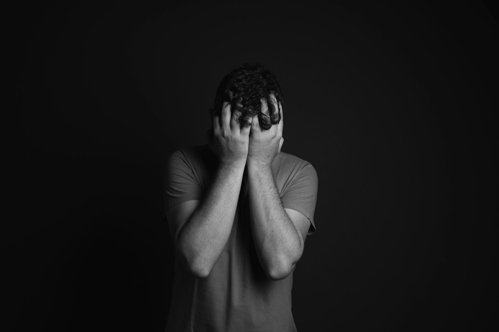 Salud mental en hombres adultos enciende las alertas