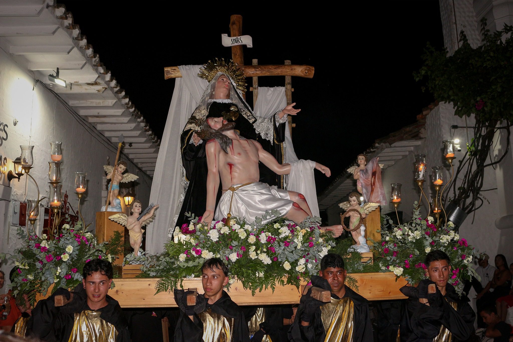 Estos son los 18 mejores destinos para ‘puebliar’ en Semana Santa, según Fontur