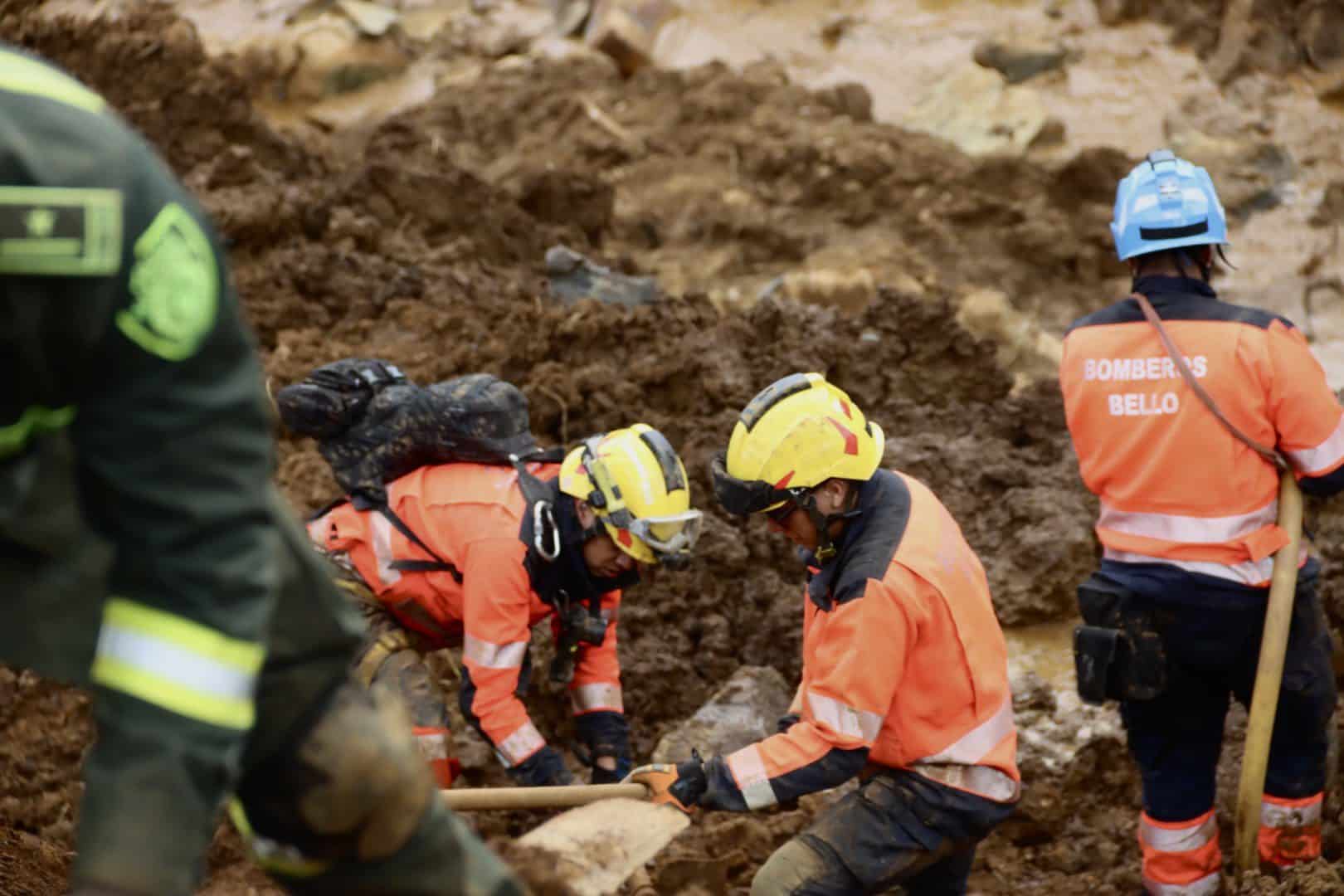 Con la recuperación de dos cuerpos más, cifra de muertos por deslizamiento en Bello asciende a 25