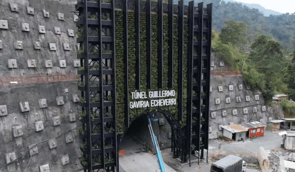 Puertos Medellín fecha túnel del toyo recursos