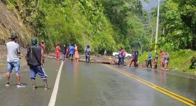 ¡Atención! Nuevamente está bloqueada la vía Medellín - Urabá