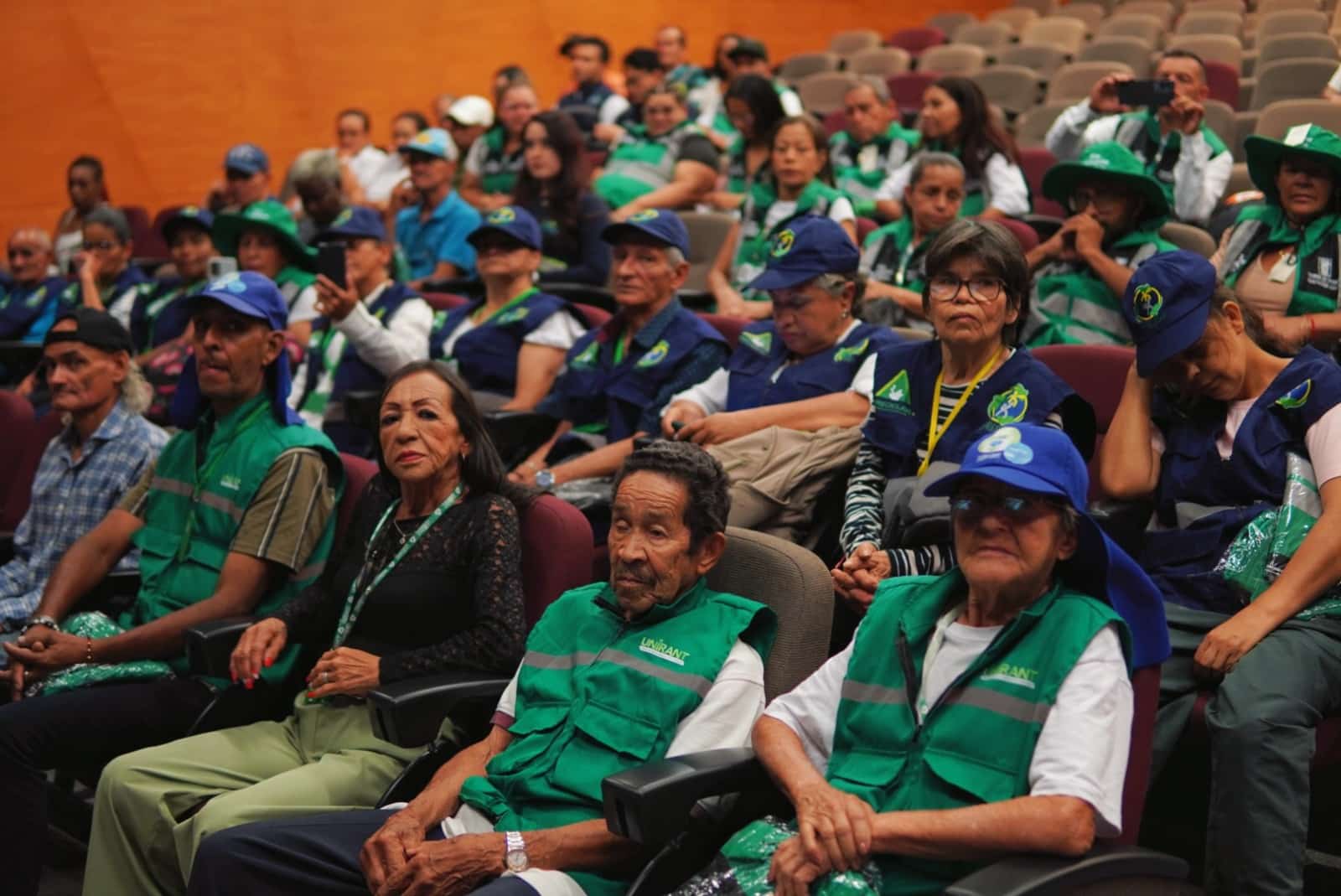 101 recicladores fueron certificados por su labor en la ciudad