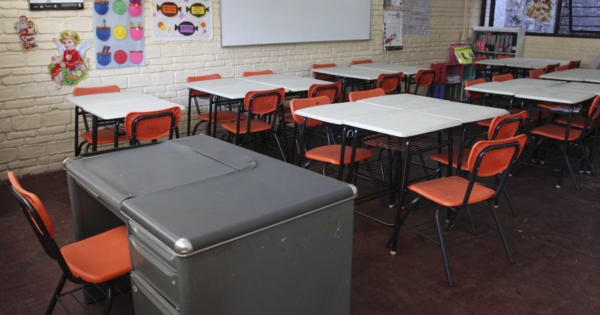 1.719 estudiantes de Antioquia no pueden asistir a clases por combates entre grupos armados