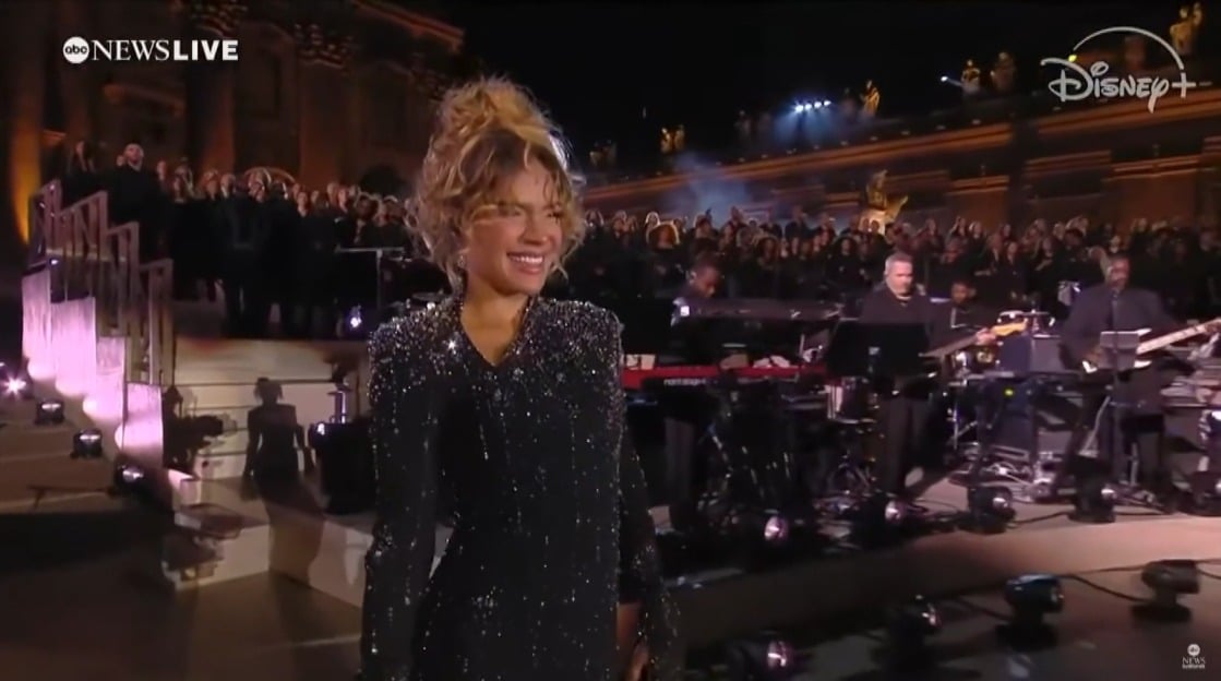 Así fue la presentación de Karol G en la Plaza de San Pedro del Vaticano
