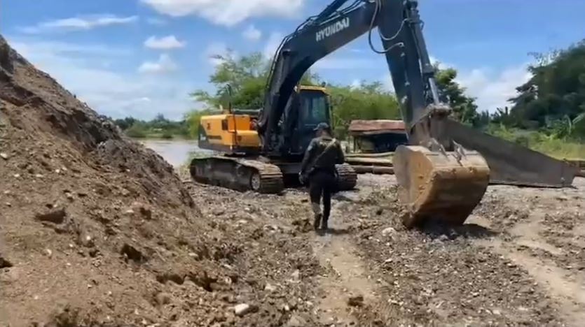 Capturan 21 personas por minería ilegal e incautan maquinaria en el Bajo Cauca