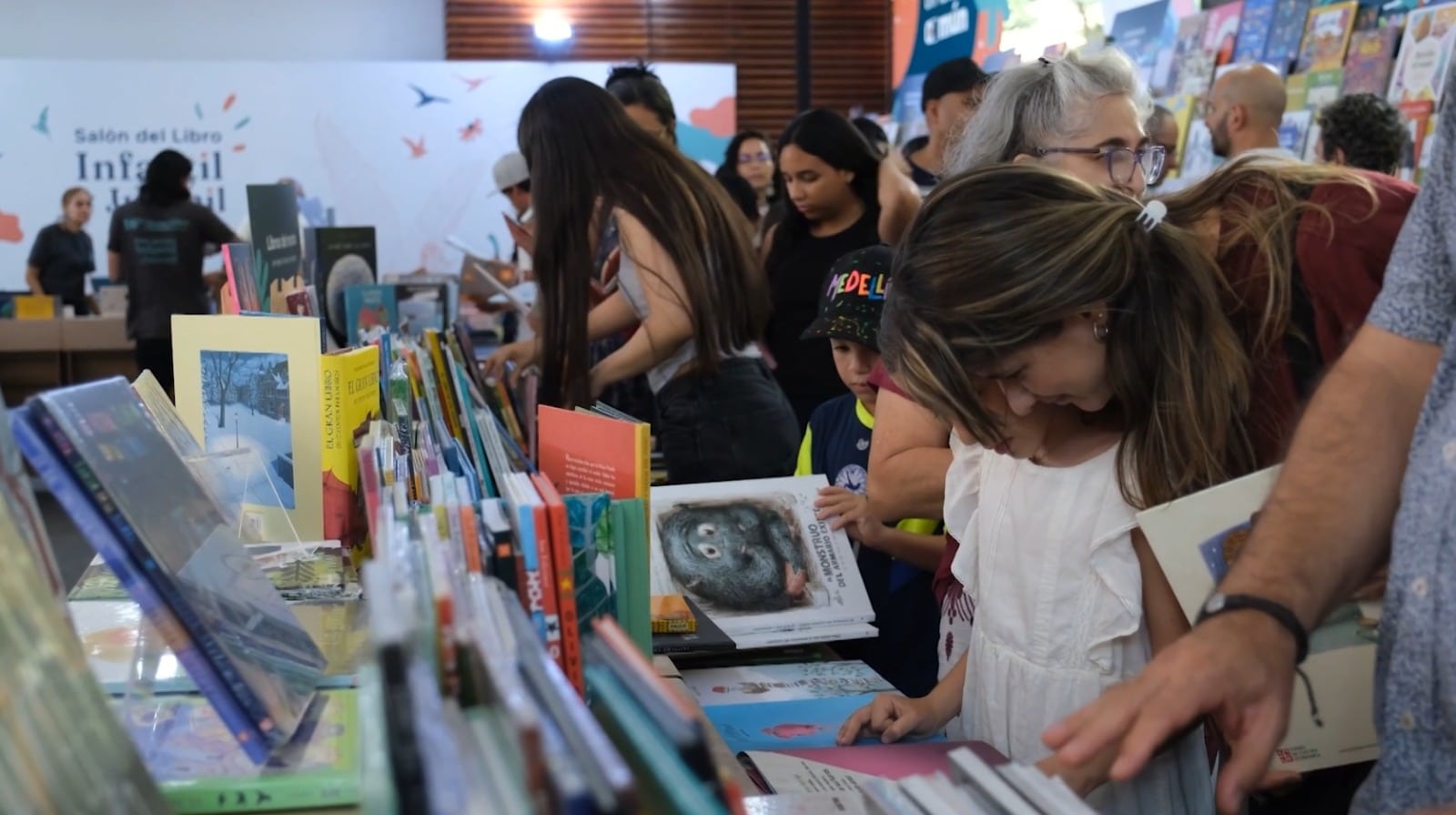 Comenzó la Fiesta del Libro y la Cultura con nuevas sorpresas y espacios de encuentro