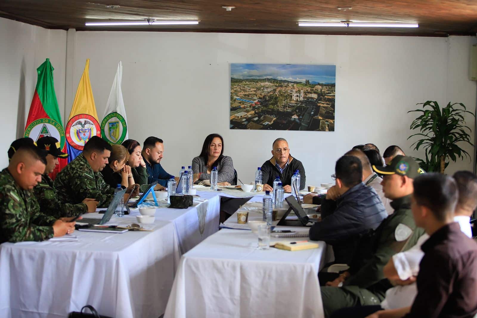 Consejo de seguridad para dar con los responsables de asesinatos en La Unión