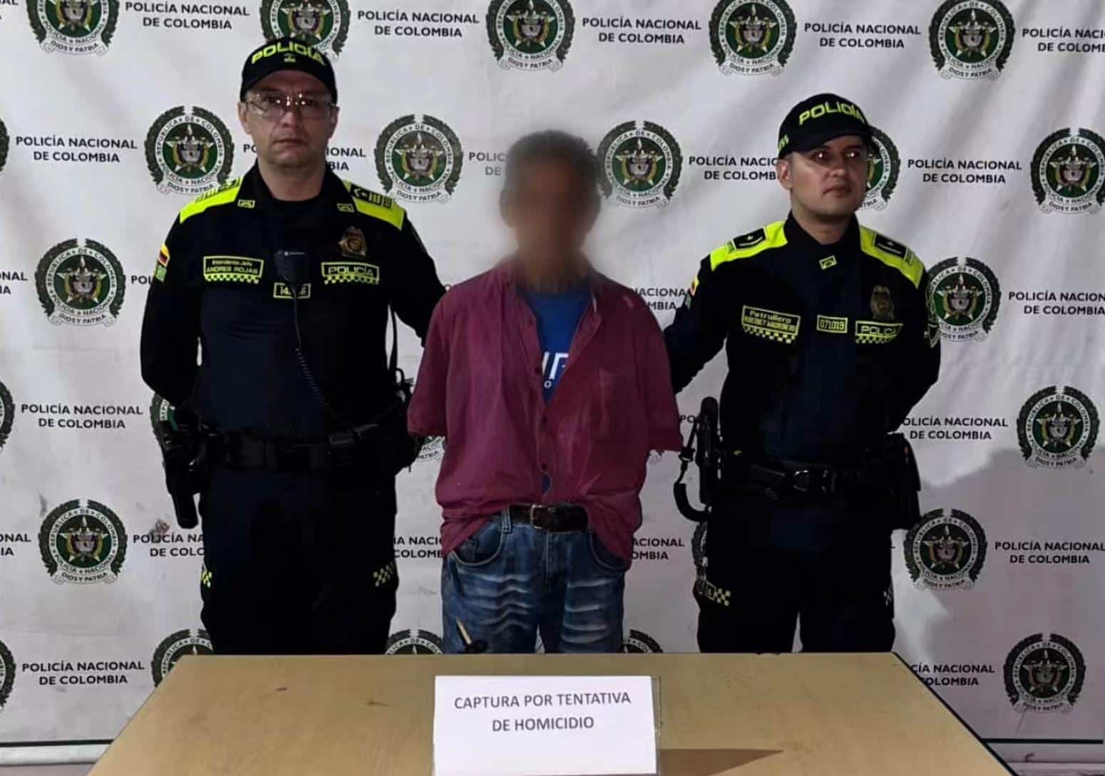 Envían a la cárcel a hombre señalado de prenderle fuego a una mujer en Medellín