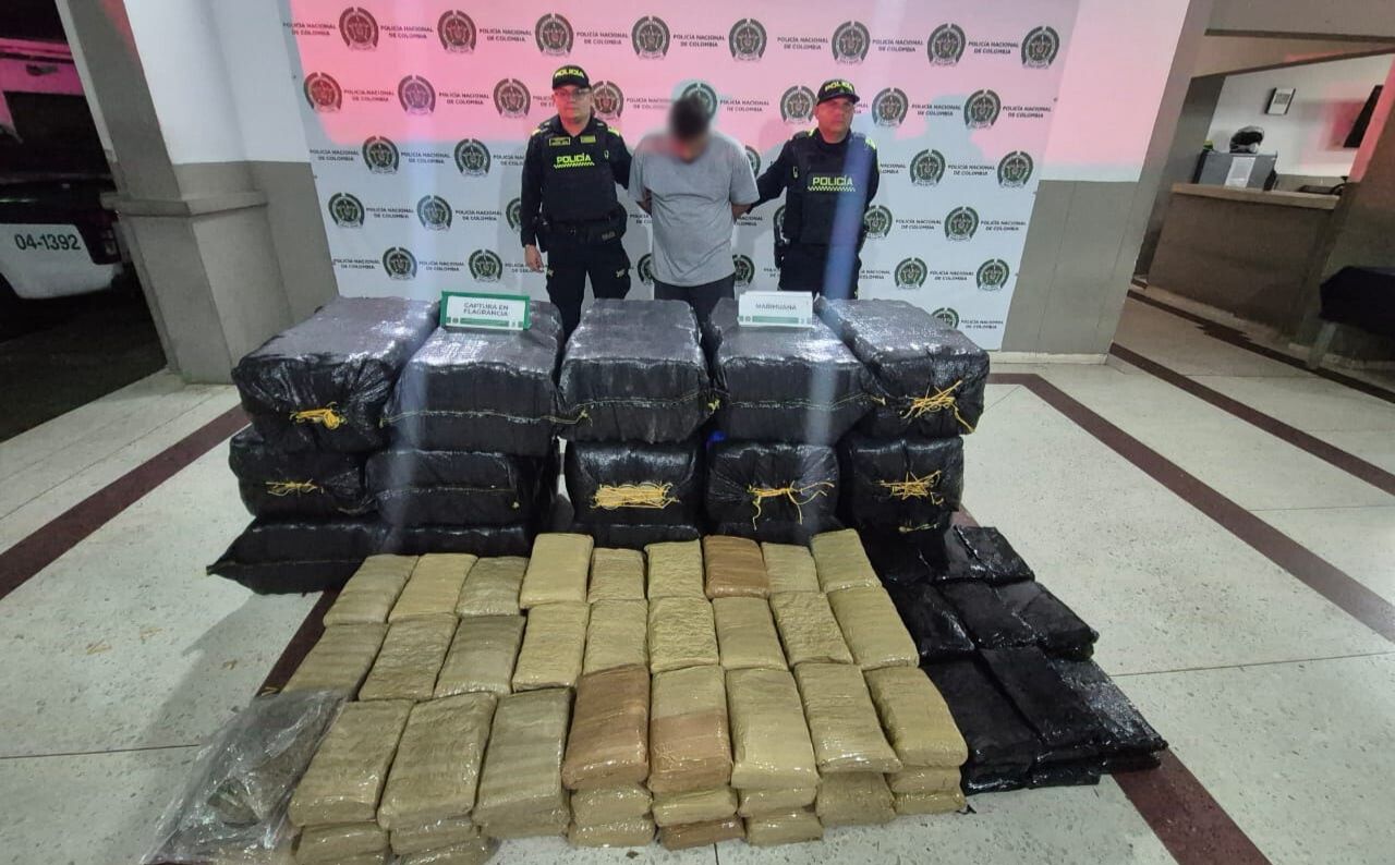 Incautan más de media tonelada de marihuana en Bello