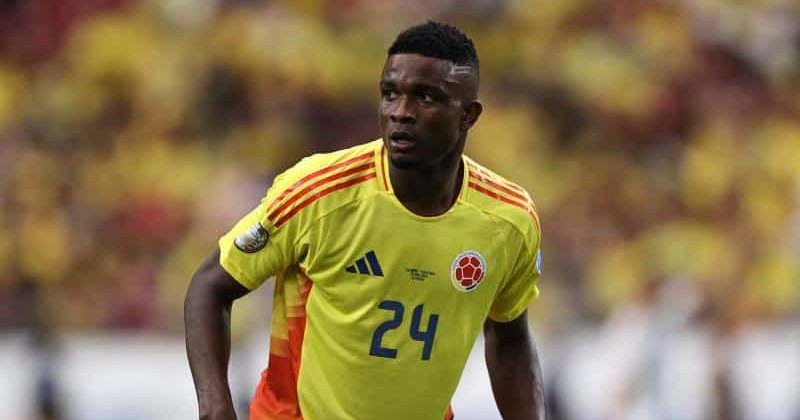 Macnelly Torres critica la falta de eficacia de Jhon Córdoba en la Selección Colombia