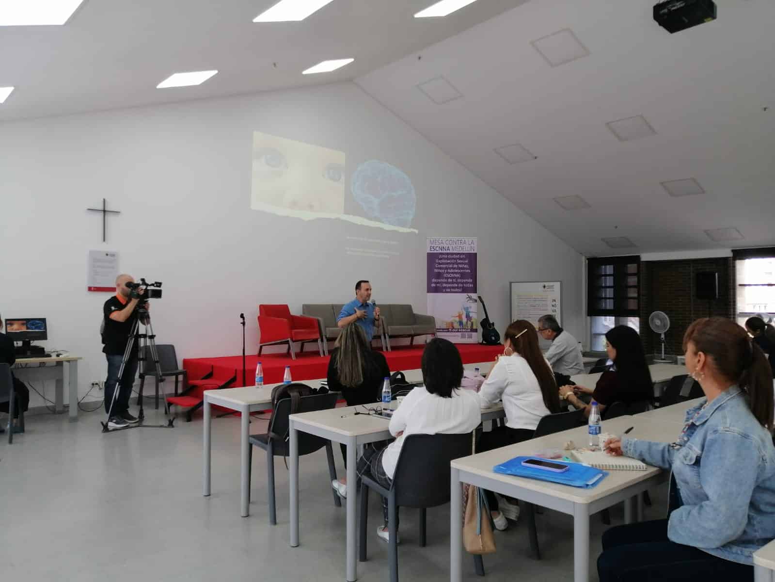 Realizan en Medellín cumbre global contra la explotación sexual y comercial de menores