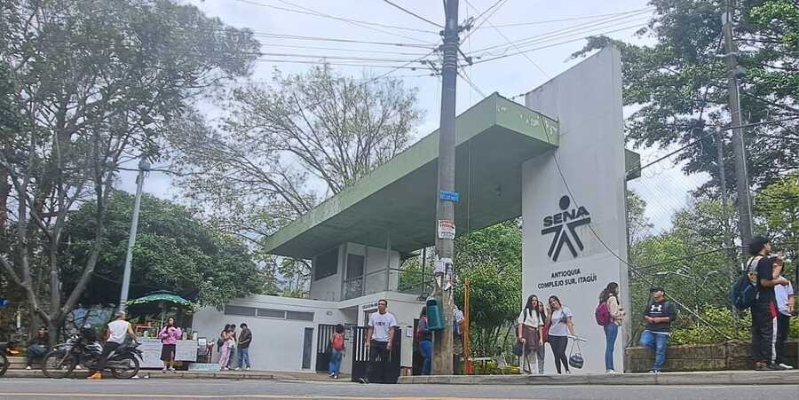 SENA anuncia convocatoria por méritos para conseguir empleo con pagos desde los 4 millones de pesos