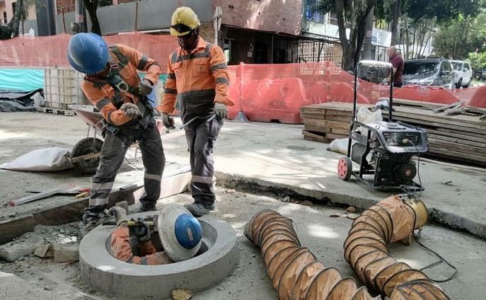 Trabajos subterráneos para línea de conexión de energía del Metro de la 80 avanza en un 49 %