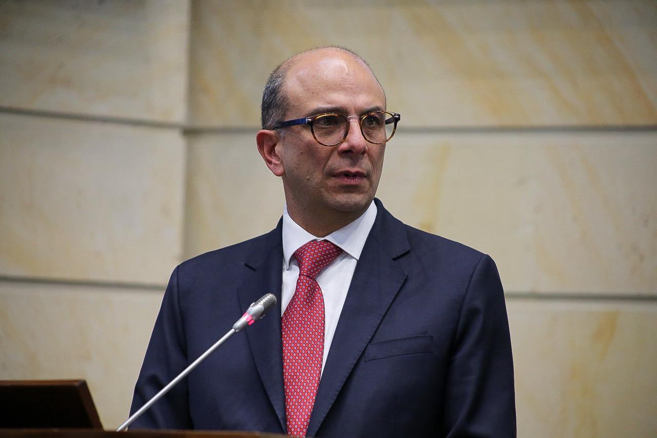 Carlos Camargo fue elegido magistrado de la Corte Constitucional
