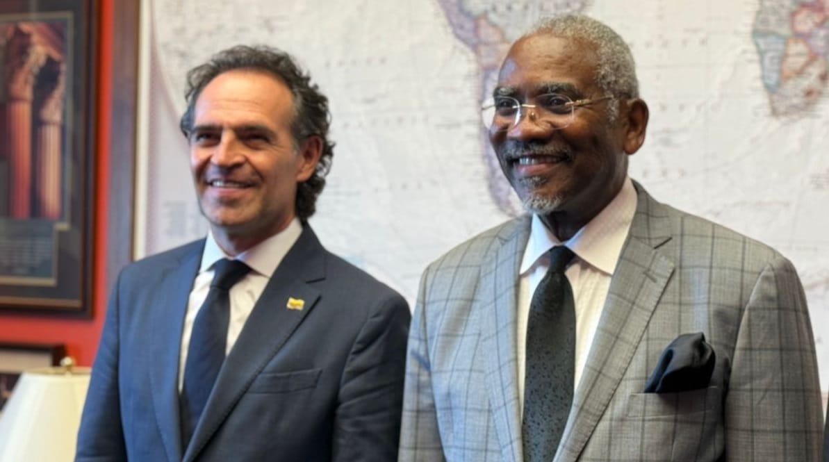 Congresista pide a Trump mantener la certificación de Colombia tras reunión con alcaldes