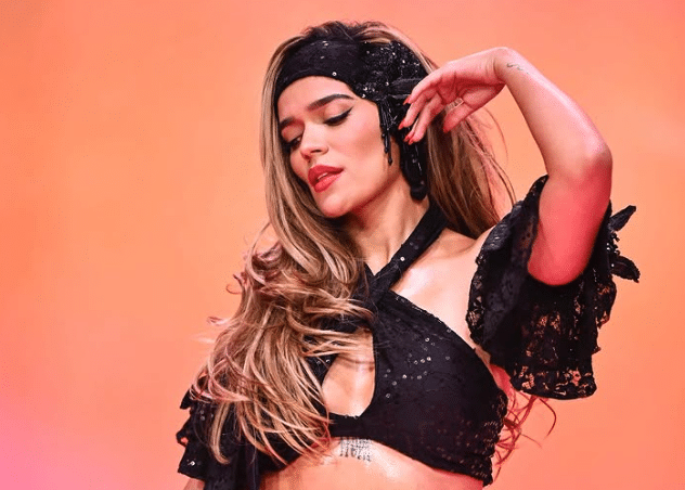 Karol G encabeza cartel de Coachella junto a Sabrina Carpenter y Justin Bieber