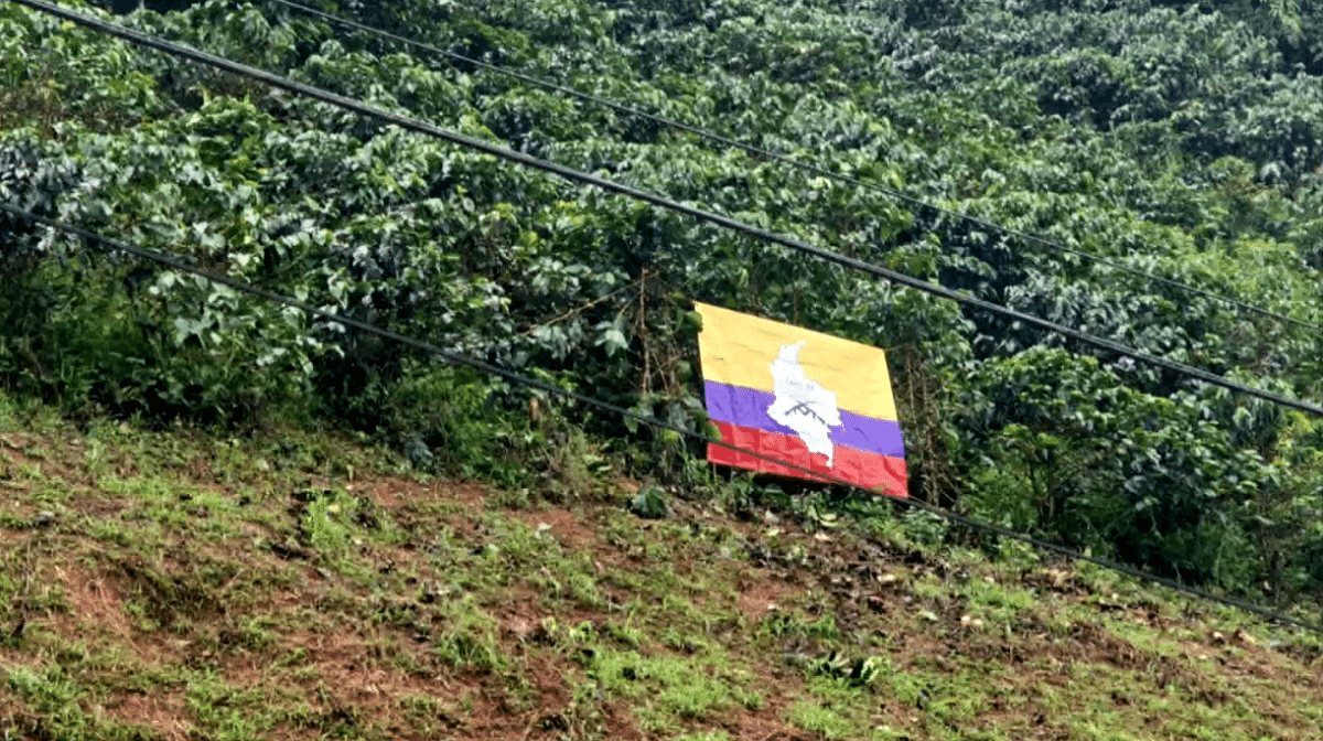 Siguen las medidas en municipios como Anorí y Amalfi para hacer frente a ataques terroristas