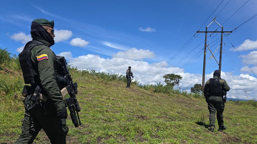 Hostigamiento a patrulla policial en Buriticá deja un uniformado herido