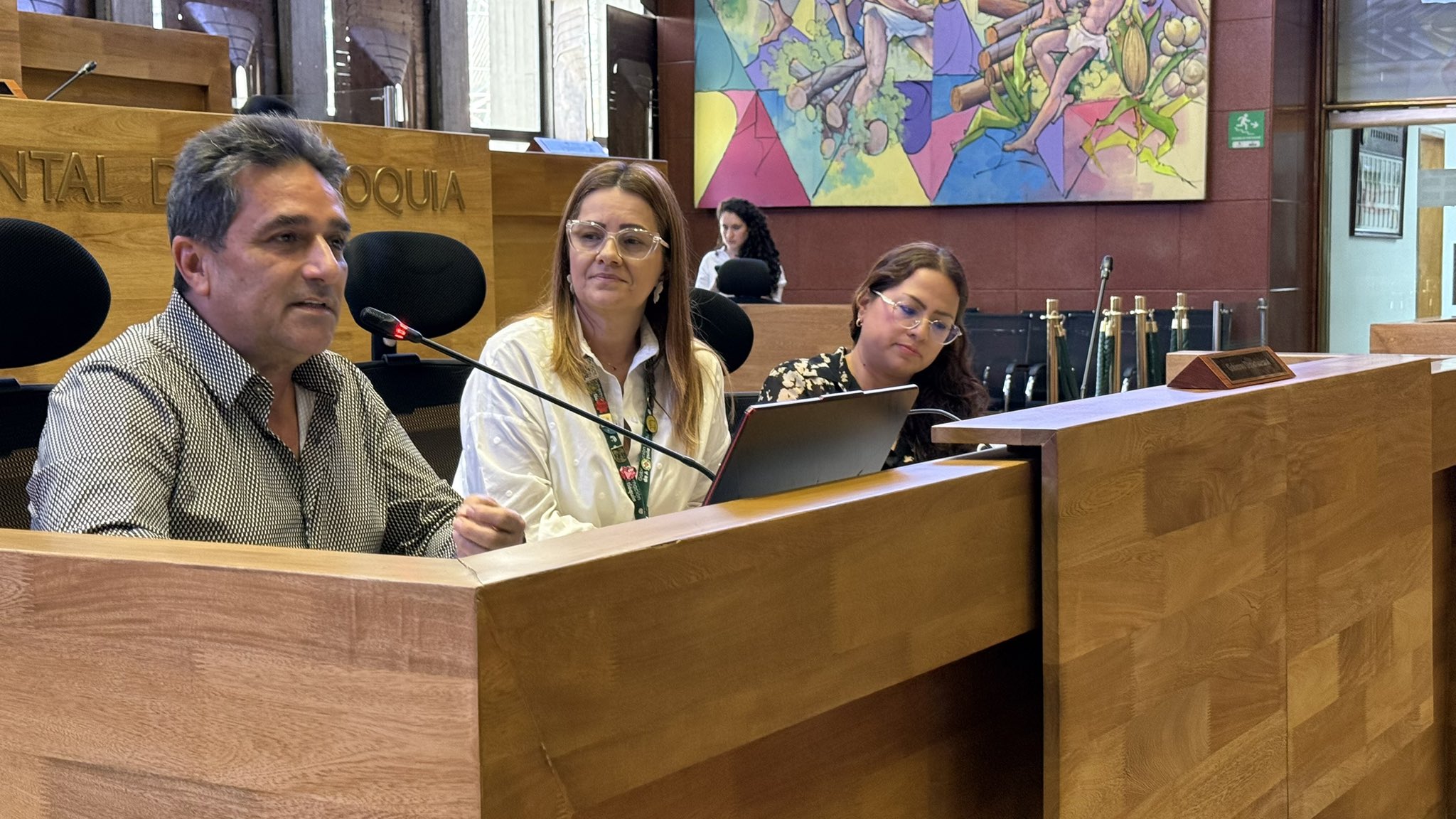 Debate en Antioquia por proyecto que busca eliminar las estampillas para universidades