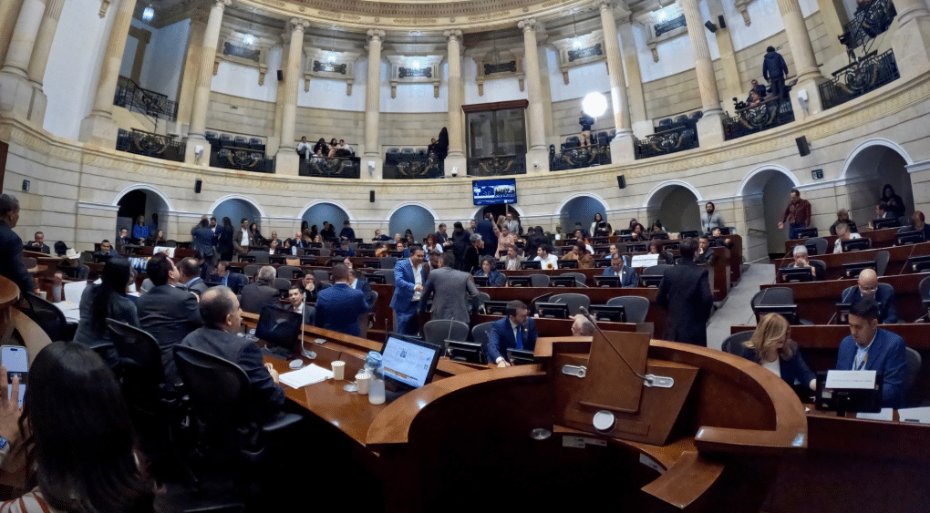 Los productos y servicios que tendrían aumento por la reforma tributaria presentada por el gobierno