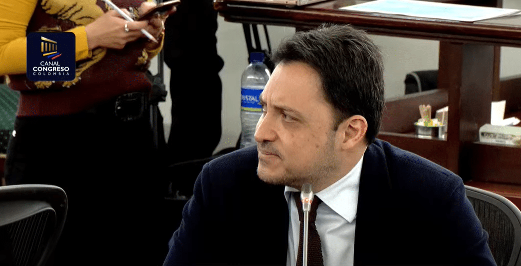 En el Congreso se hundió el referendo por la autonomía fiscal de las regiones