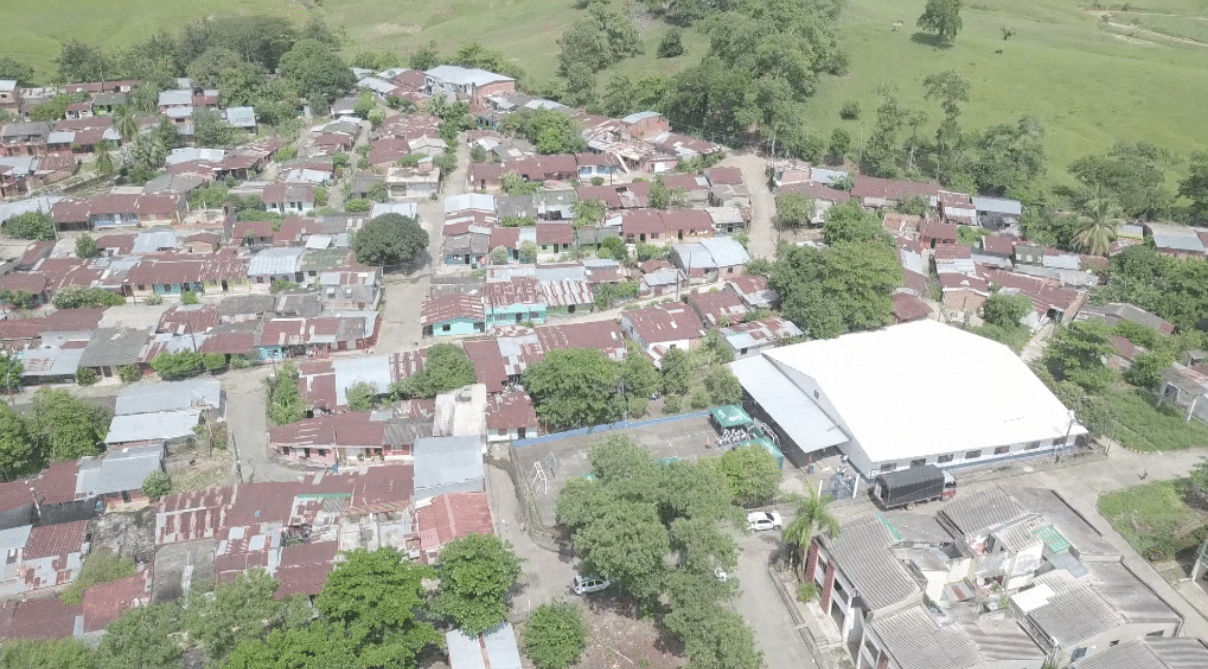 Abrirán un corredor humanitario en Tarazá para el retorno de los desplazados
