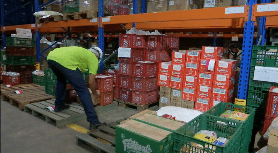 Así es como funcionan los bancos de alimentos de la ciudad
