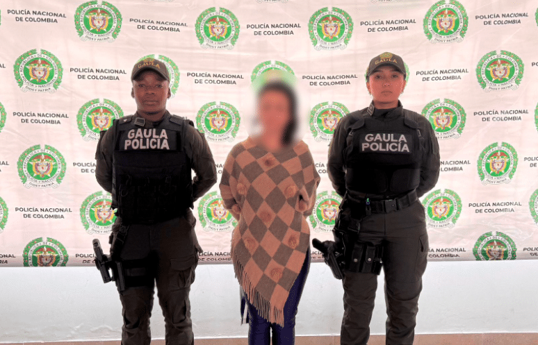 Capturan a mujer en flagrancia por extorsionar a una enfermera en Rionegro
