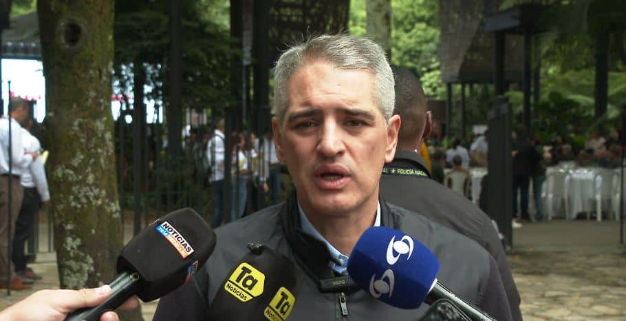 Gobernador de Antioquia preocupado por crecimiento de grupos armados en el departamento