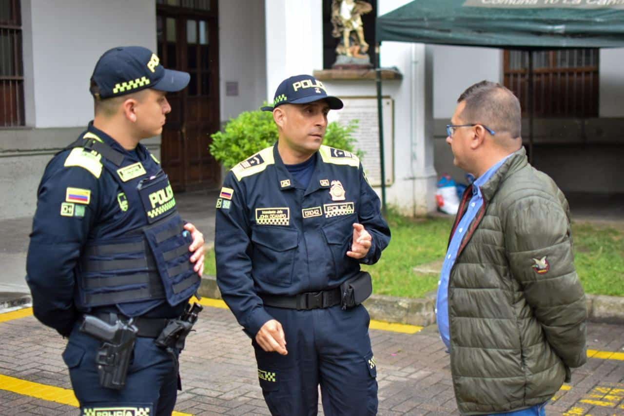 Distrito de Medellín verifica protección de los derechos humanos a detenidos en estaciones de Policía