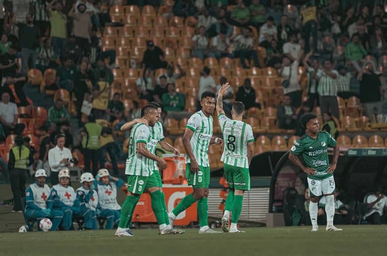 Nacional remontó el marcador y venció al Deportivo Cali en casa
