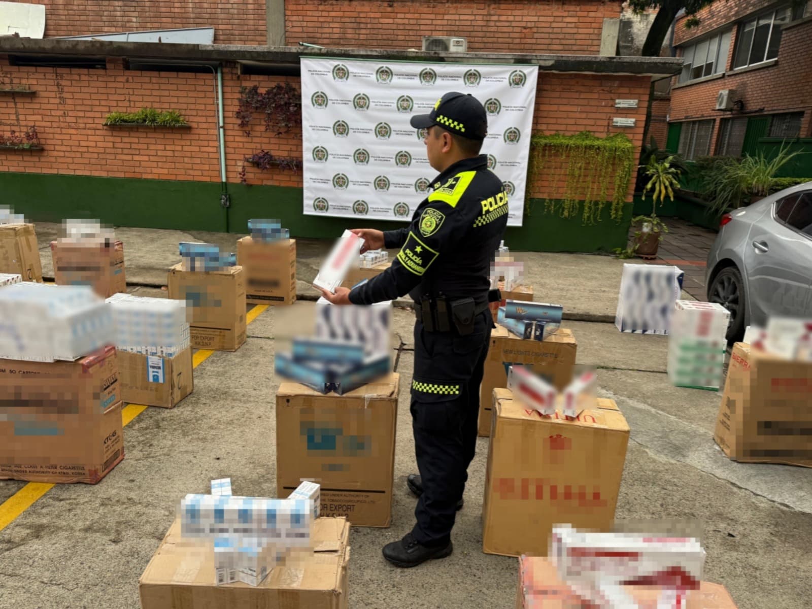 Policía decomisó mercancía avaluada en más de 8.500 millones de pesos