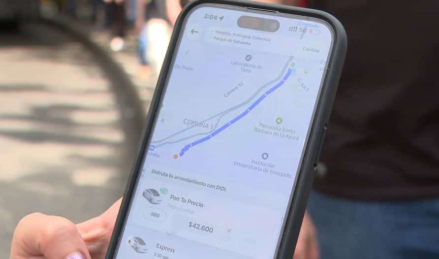 Reportan incrementos exagerados en precios de plataformas de transporte