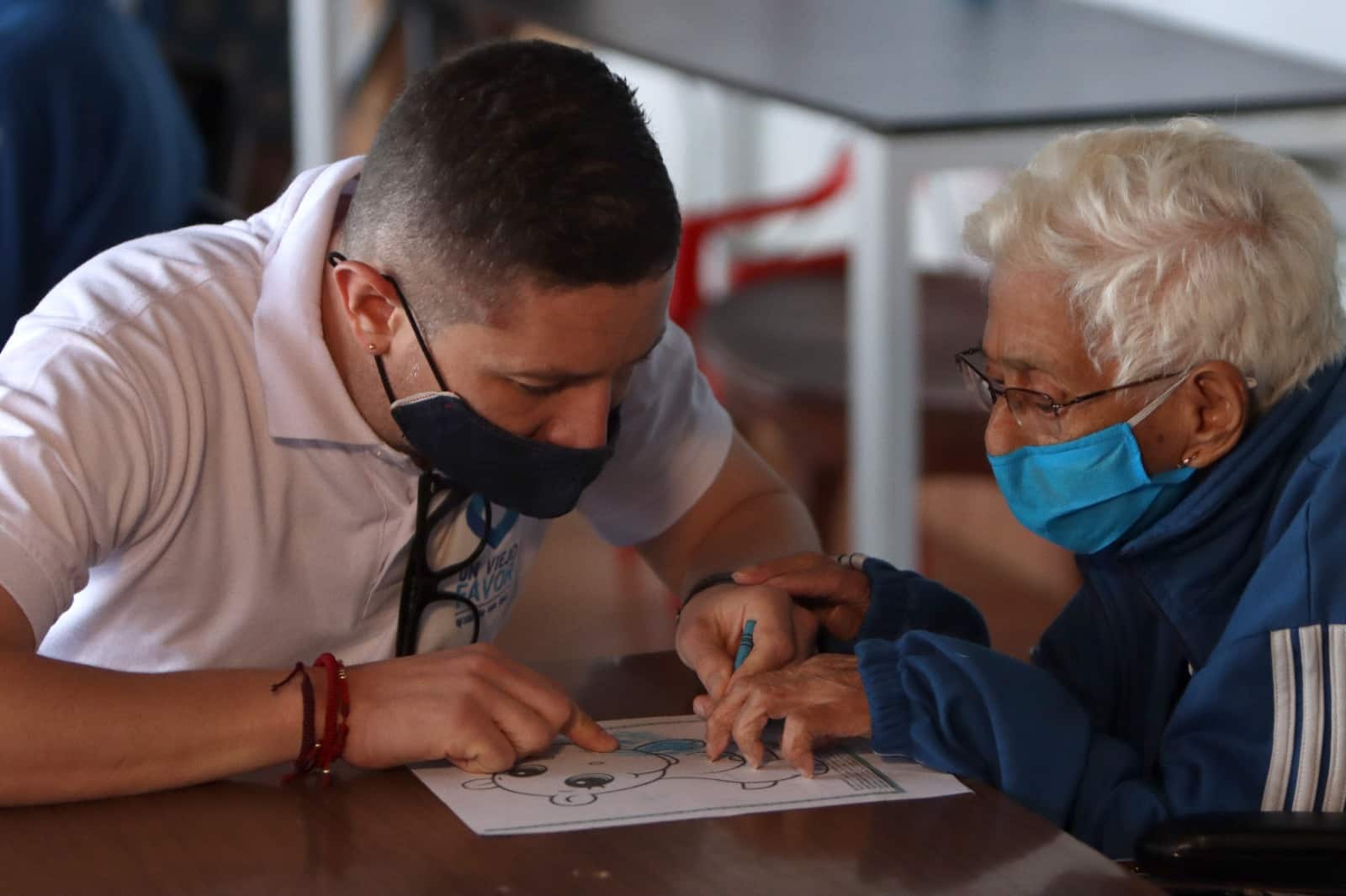 Un viejo favor que cambia vidas