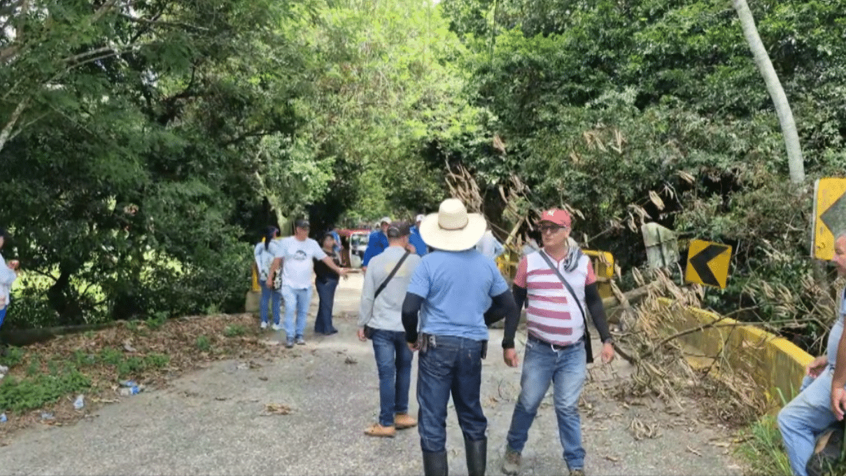 Habilitada la vía al nordeste luego de protesta por inconformidad de la comunidad