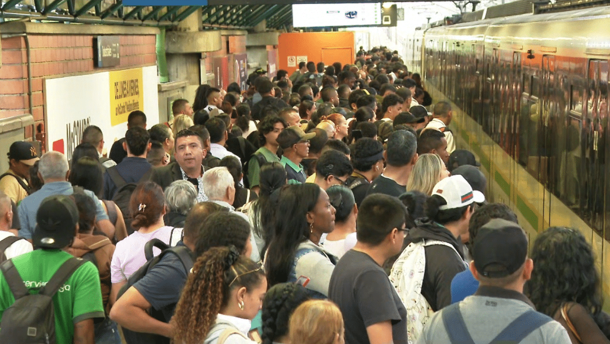 Así se mueven los ciudadanos en el metro en hora pico