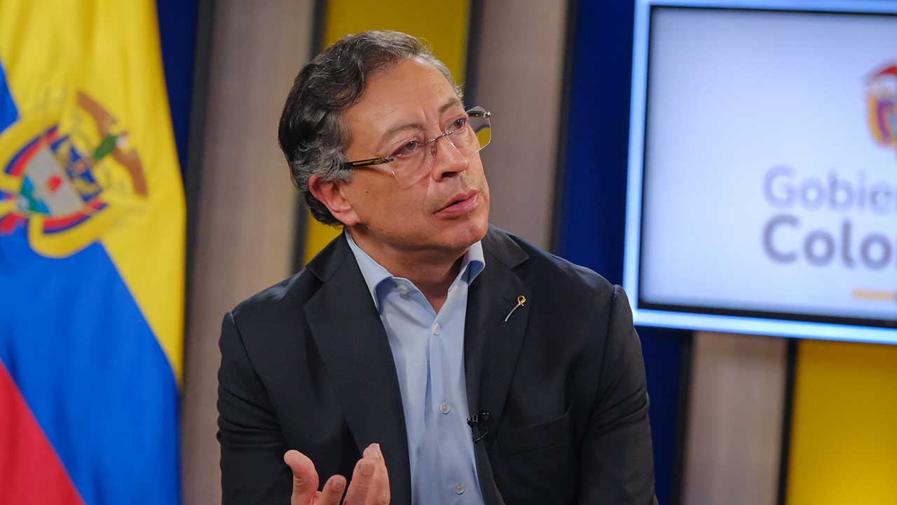 Asobancaria confirma cumplimiento internacional por inclusión del presidente Petro en la lista Clinton