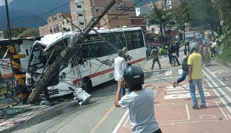 Falla en los frenos habría ocasionado accidente en La Estrella, que dejó siete heridos