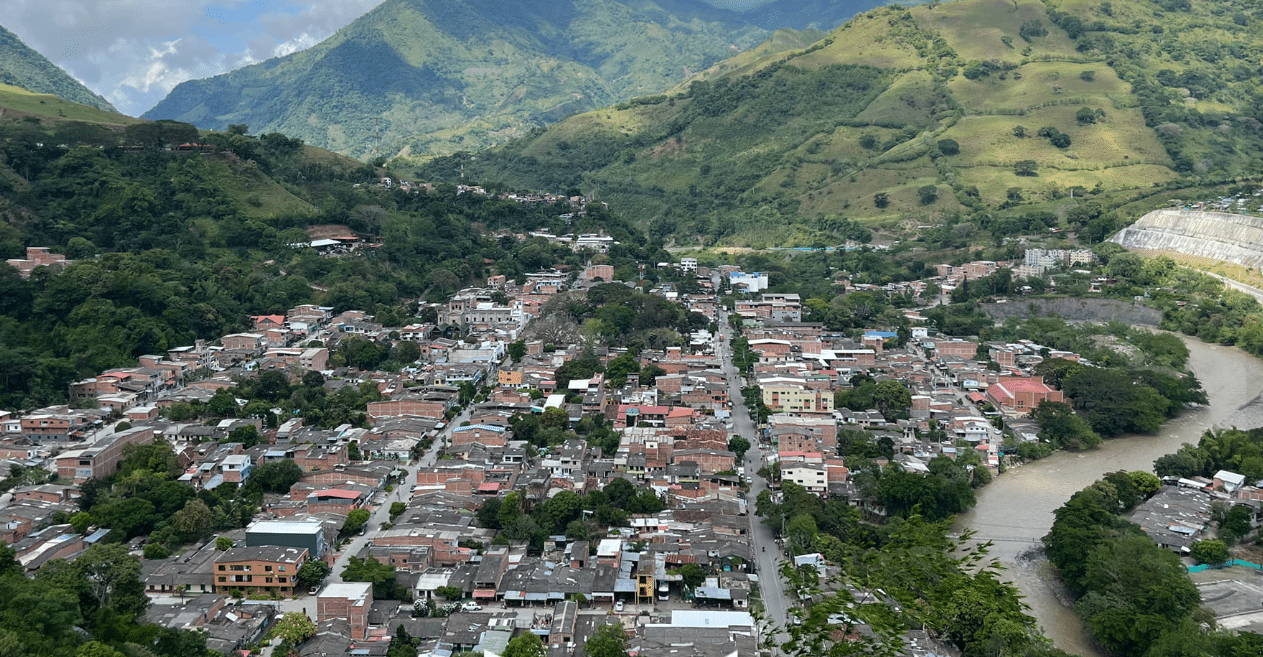 Combates con el Clan del Golfo en Dabeiba dejaron un militar muerto y otro desaparecido