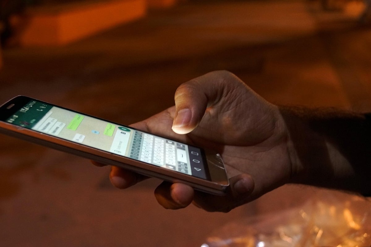 Denuncian estafa con falsos créditos para compra de celulares