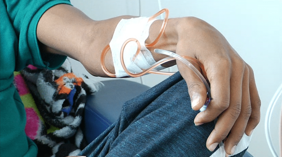 Investigan centros estéticos donde realizarían procedimientos sin autorización