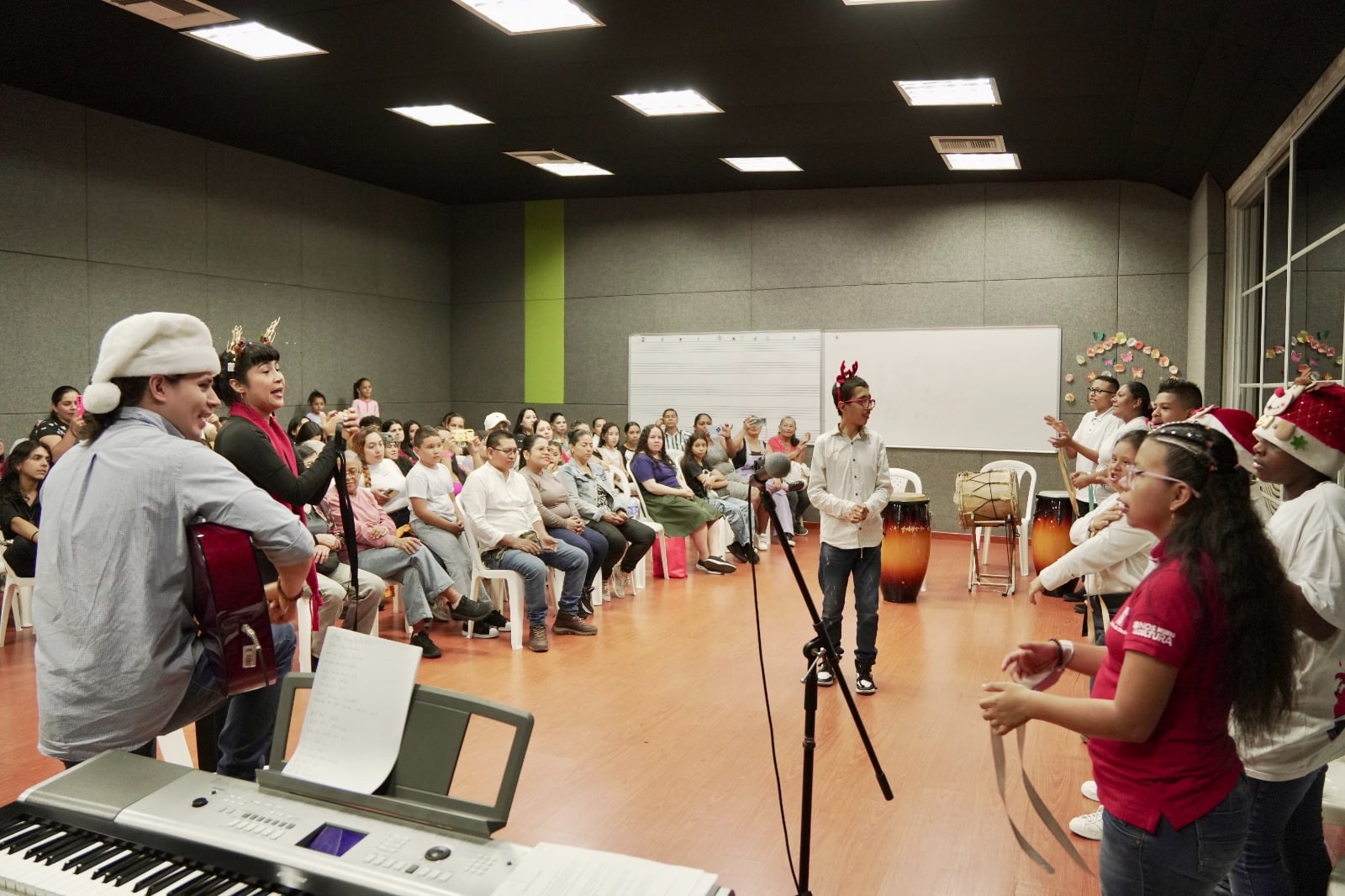 Medellín le da la bienvenida a la Navidad con conciertos en barrios y corregimientos