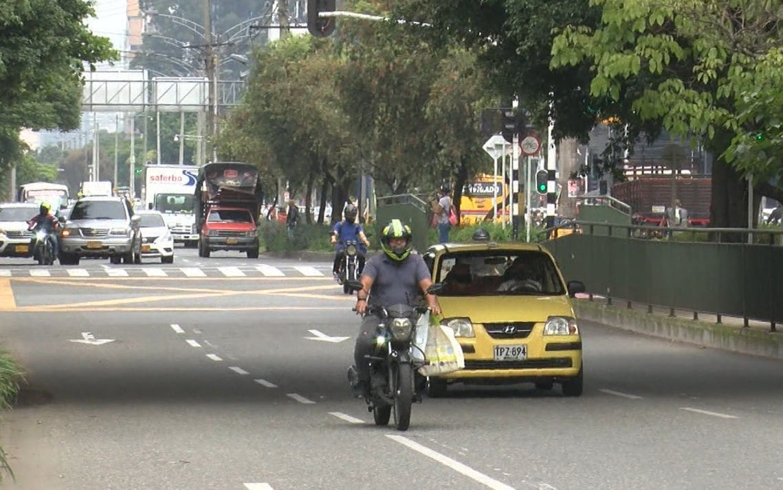 Plataformas vs. transporte público: el Concejo de Medellín busca un acuerdo por la competitividad